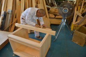 別誂えの御霊舎の製作