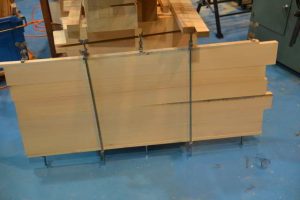 雲板付格子付棚板接ぎ板